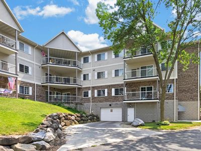 140 W Commerce BOULEVARD #311