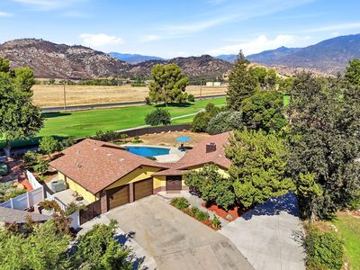 Property at 32339 Fairway Drive, Springville, CA