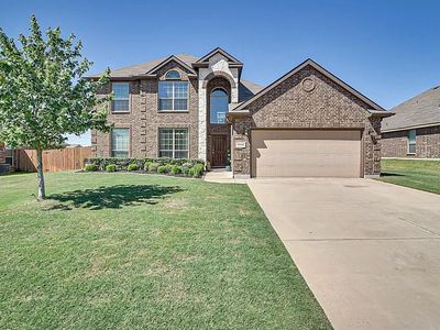 Property at 1046 Chandler St, Kennedale, TX