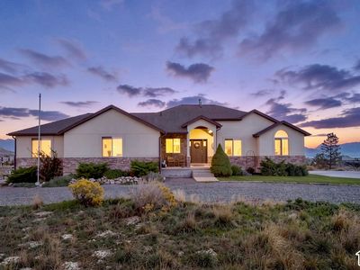 9044 N Cedar Pass Rd