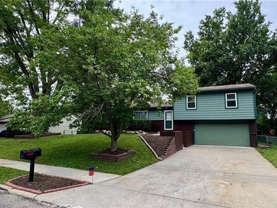 1607 W 28th Ter