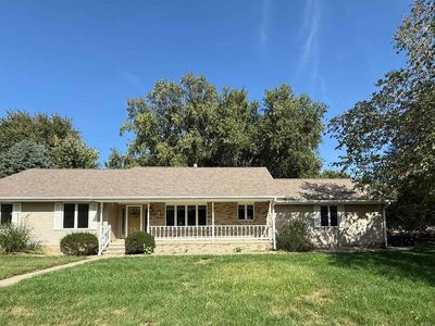 808 Arbor Dr