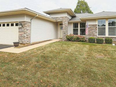 Property at 12928 W Willow Creek Ln, Huntley, IL
