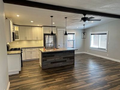 1406 Rabe Way