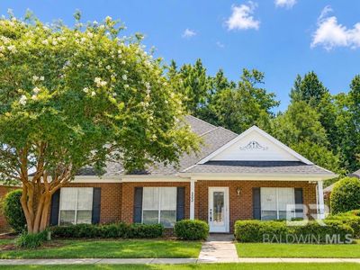 Property at 303 Savannah Cir, Foley, AL