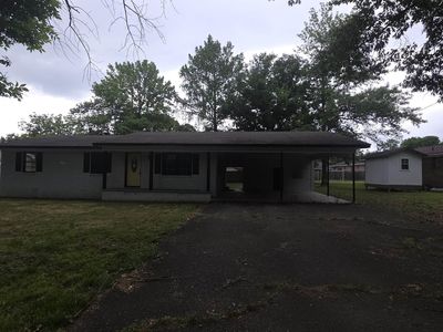 107 Mountain St