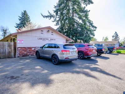 4434 Lancaster Dr NE