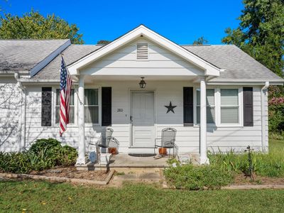 280 Williams Dr