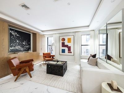 56 E 87th St APT 4D