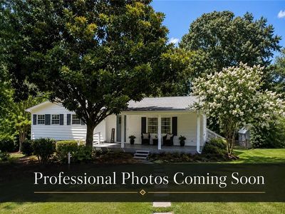 1784 W Elmwood Dr