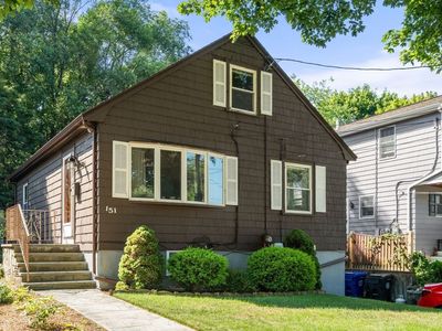 151 Wright St