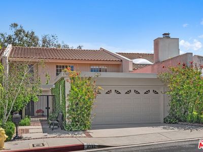 2792 Bottlebrush Dr