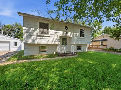 1119 94th Ave W