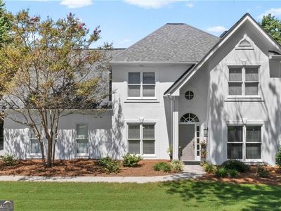 230 Greystone Ct