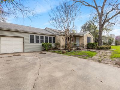 3709 Bellaire Cir