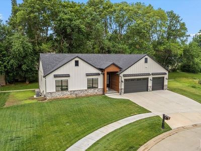 55 Firefly Ct