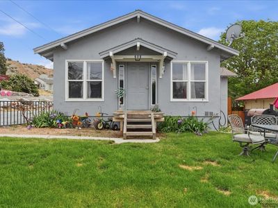 608 N Bradley Street