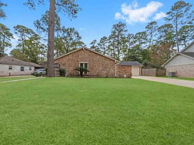 1930 River Falls Dr