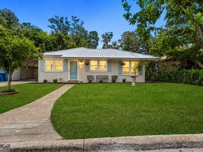 1204 4th Ave