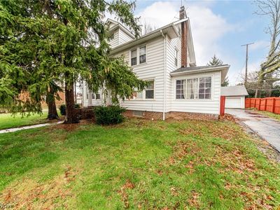 20303 Lake Shore Blvd