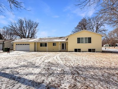 601 5th Ave W