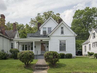 145 N Ashland Ave