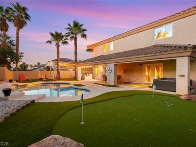 8971 Rolling Rock Dr
