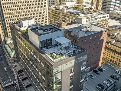 350 Oliver Ave #907
