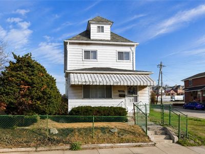 1502 5th Ave