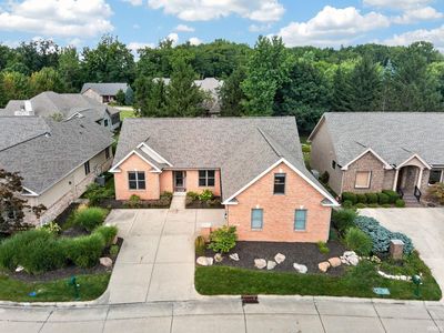 204 Rosebank Ln