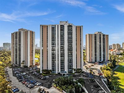 20301 W Country Club Dr APT 622