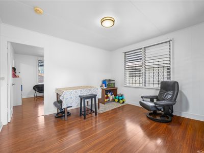 631 Hausten St APT 4