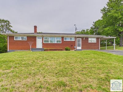 62 Norton Rd