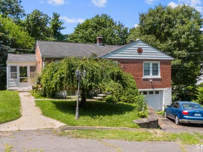 33 Garrassino Place