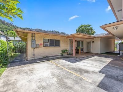 2851 Kalihi St APT A