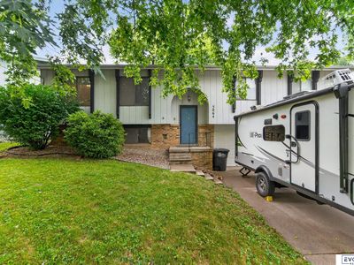 5064 S 106th Ave