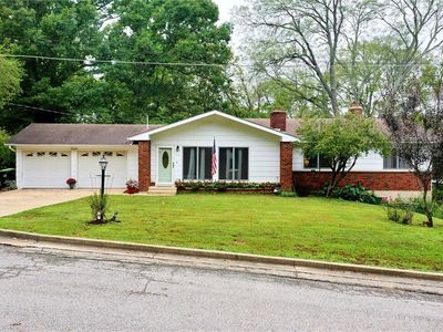 6 Great Oaks Dr