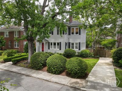 608 E 49th Street