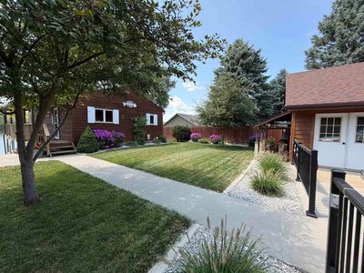361 Lakeshore Dr
