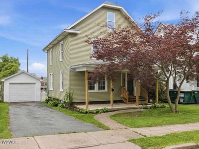 206 Pearl St