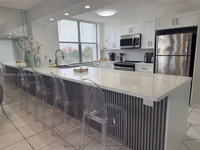 825 Egret Cir APT 511