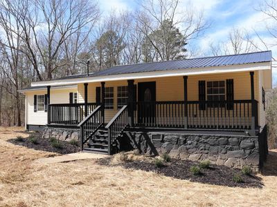 1560 Buzzard Rock Rd
