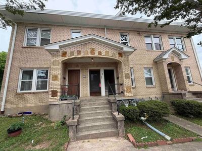 200 Hawthorne St