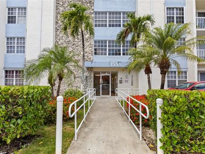 3551 SW 9th Ter APT 502