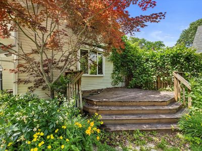 W66N674 Madison AVENUE