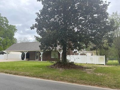 407 Cedar St