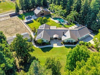 8990 Fargo Ln