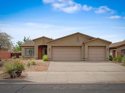 3296 E Hidden Springs Dr