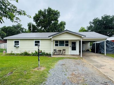 Property at 307 NW 6th St, Wilburton, OK