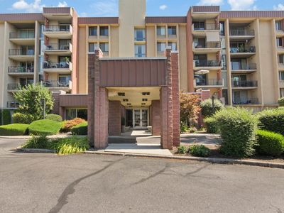 1311 S Westcliff Pl #510